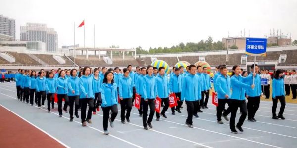 長沙炭河服飾有限公司,長沙西服定制公司,工作服定制,沖鋒衣定制,T恤定制